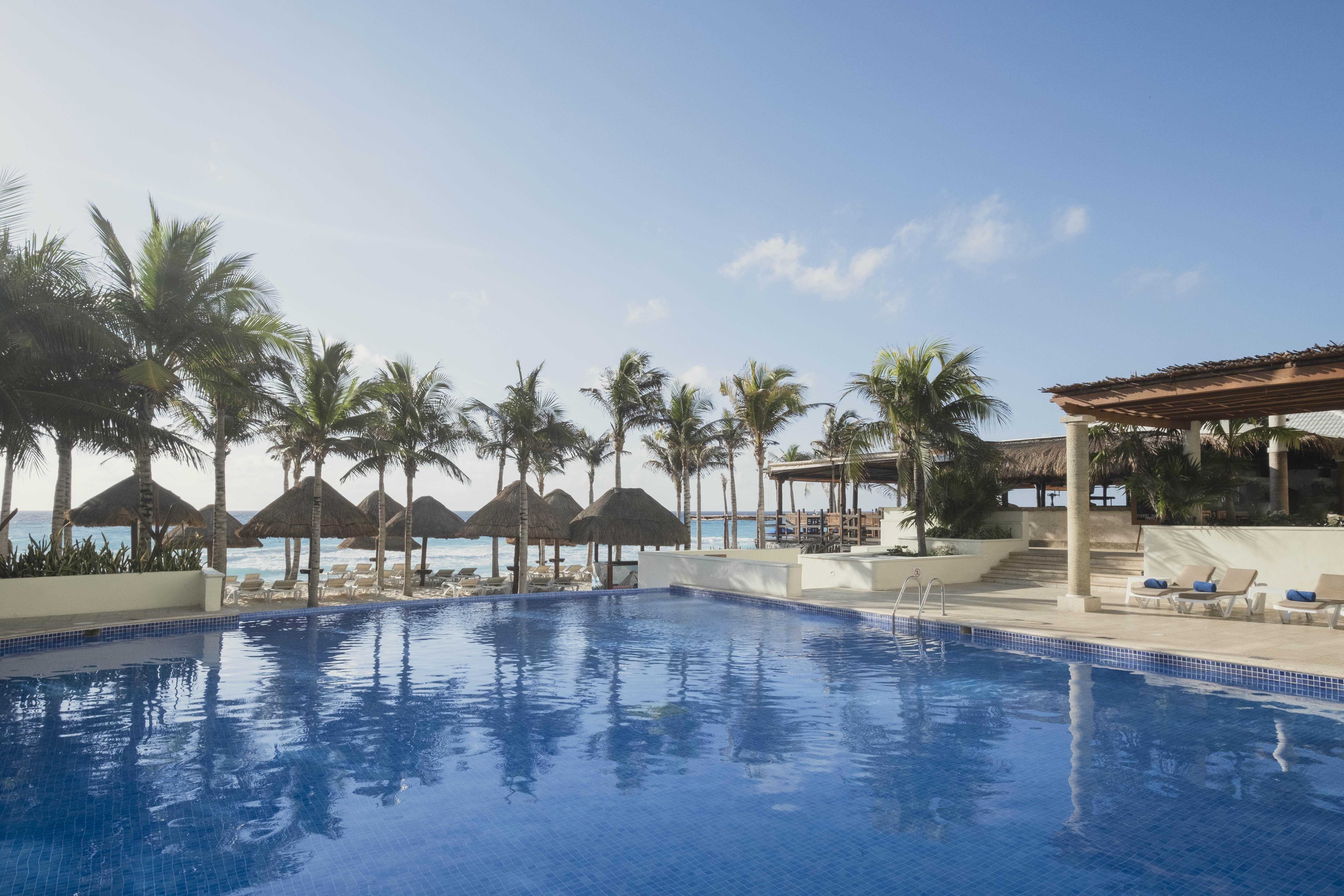 Hotel Nyx Cancun Bagian luar foto