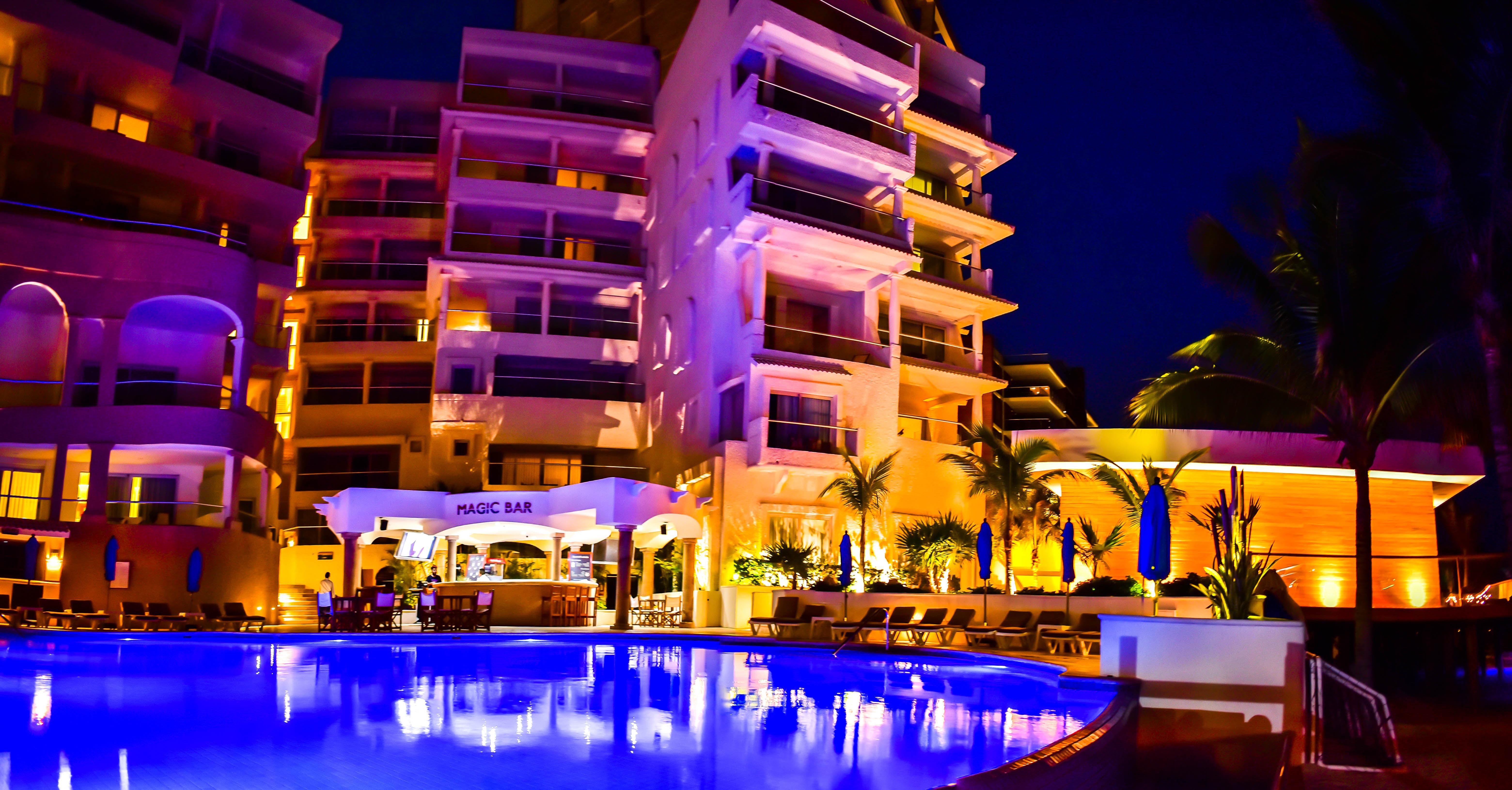 Hotel Nyx Cancun Bagian luar foto